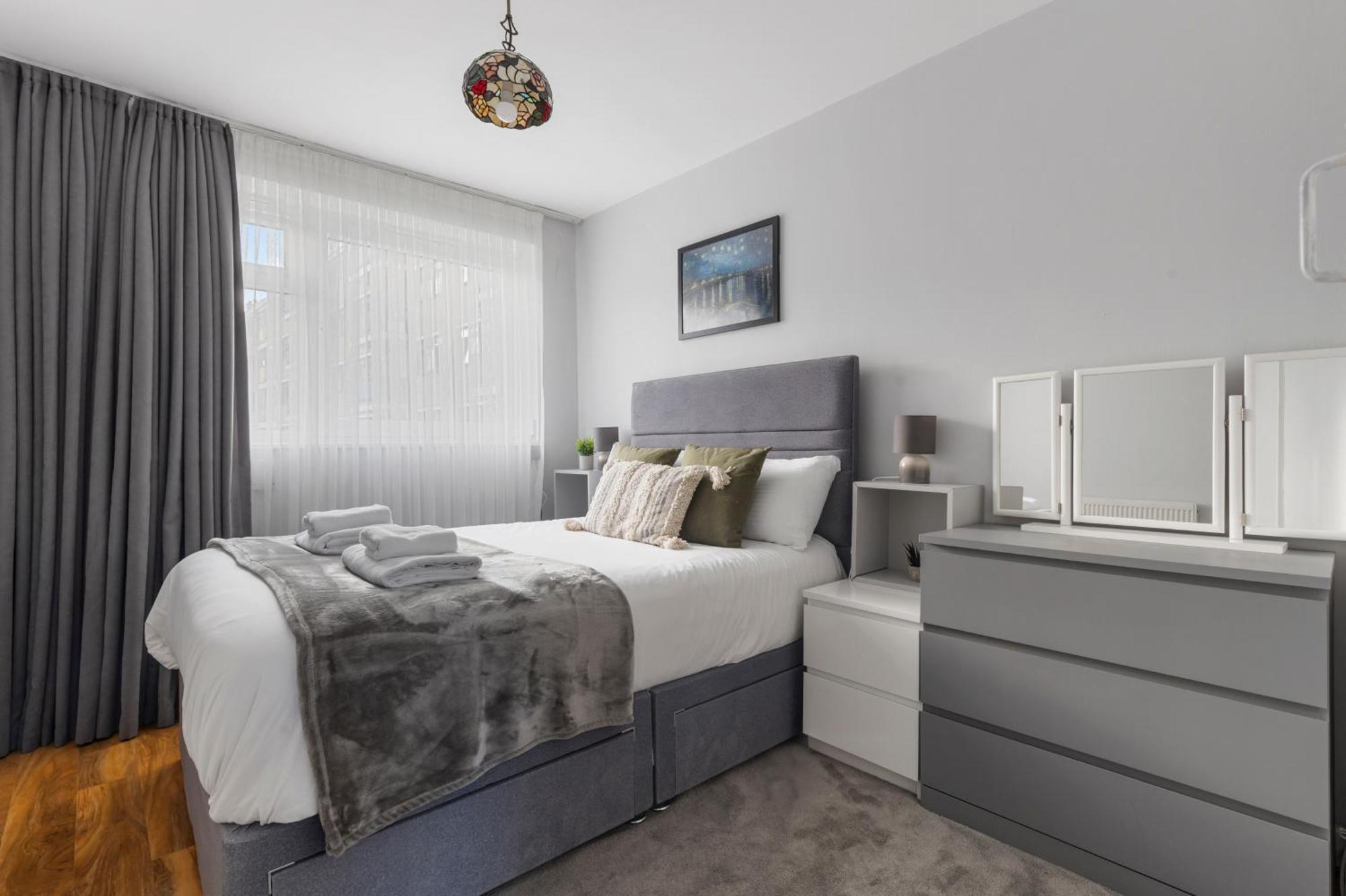 Monthly At Juliet House Apartment *